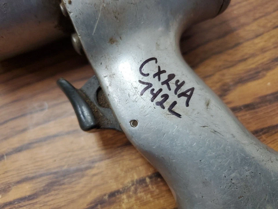 Napa 1/2" Impact Wrench 742L Watch Video! (CX24A) - Image 2 of 4