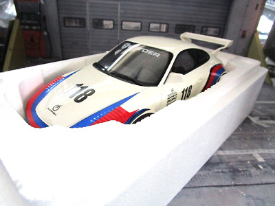 PORSCHE 911 Old & New Body Kit 2018 Martini look ähnl. 935 GT796 GT Spirit 1:18