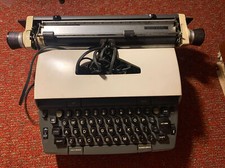 Smith-Corona (SCM) Electric Typewriter Model 250 With Dust Cover Untested thumbnail