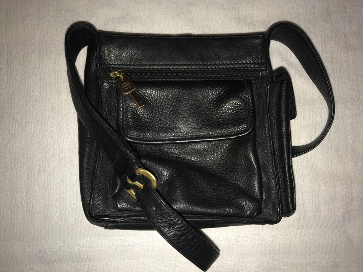 Vintage 1994 Fossil Classic #75082 Black Pebbled Leather Crossbody Shoulder  Bag