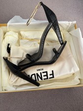 Scarpe sandali Fendi taglia 38 Eu uk 5 nero oro nuove con scatola