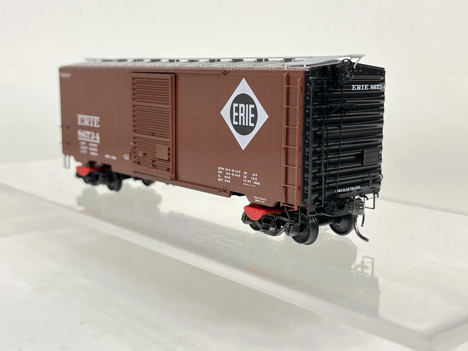 LNIB Kadee HO Erie #86734 40’ PS-1 Boxcar - Image 4 of 4