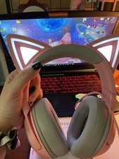 Razer Kraken Kitty V2 USB Wired Cat Ear Headset Quartz Lightly Used In Box