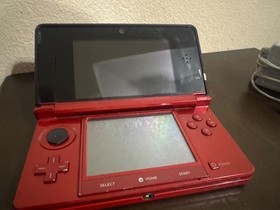 Nintendo 3DS Super Mario 3D Land Flame Red Handheld  System. With charger.
