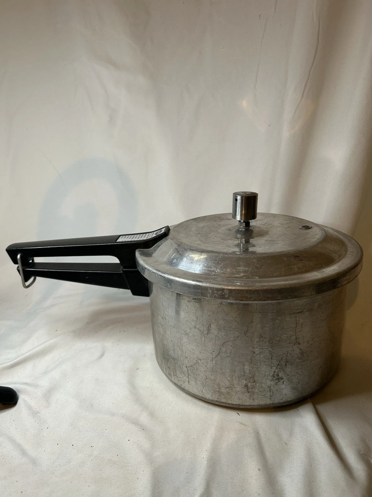 Mirro Pressure Cooker 4QT Vintage M-0404 Cookware