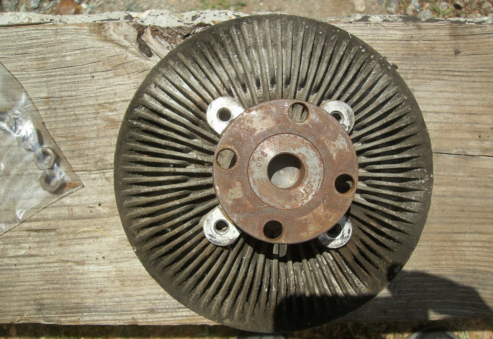 CHEVY FAN CLUTCH SBC 305 V8 eBay
