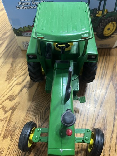 Ertl Toy Farmer John Deere 4230 Diesel Tractor 1998 National Farm Toy Show 1:16 - Picture 5 of 9