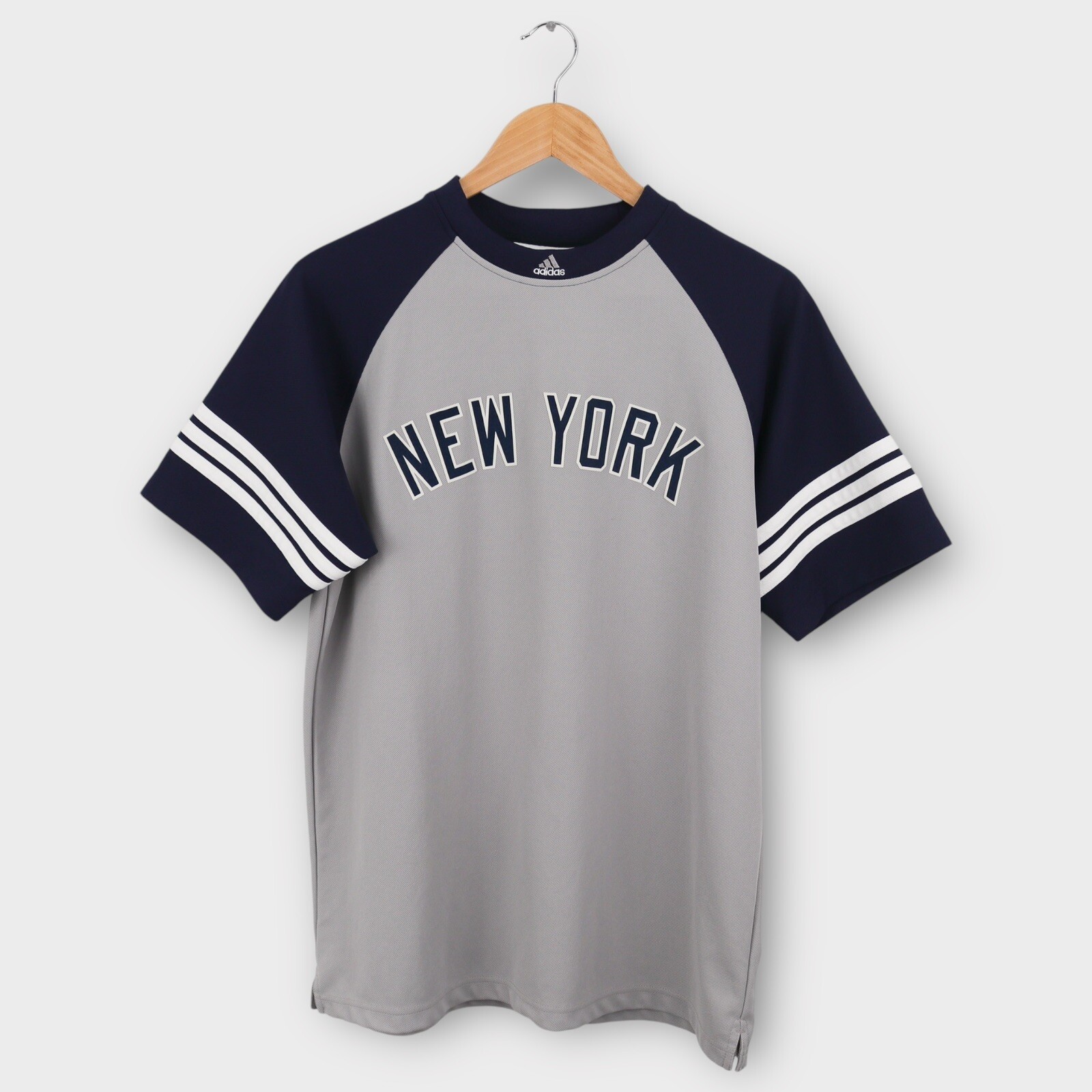New York Yankees Jersey Men's Large Gray Baseball Short Sleeve Crew Neck Adidas