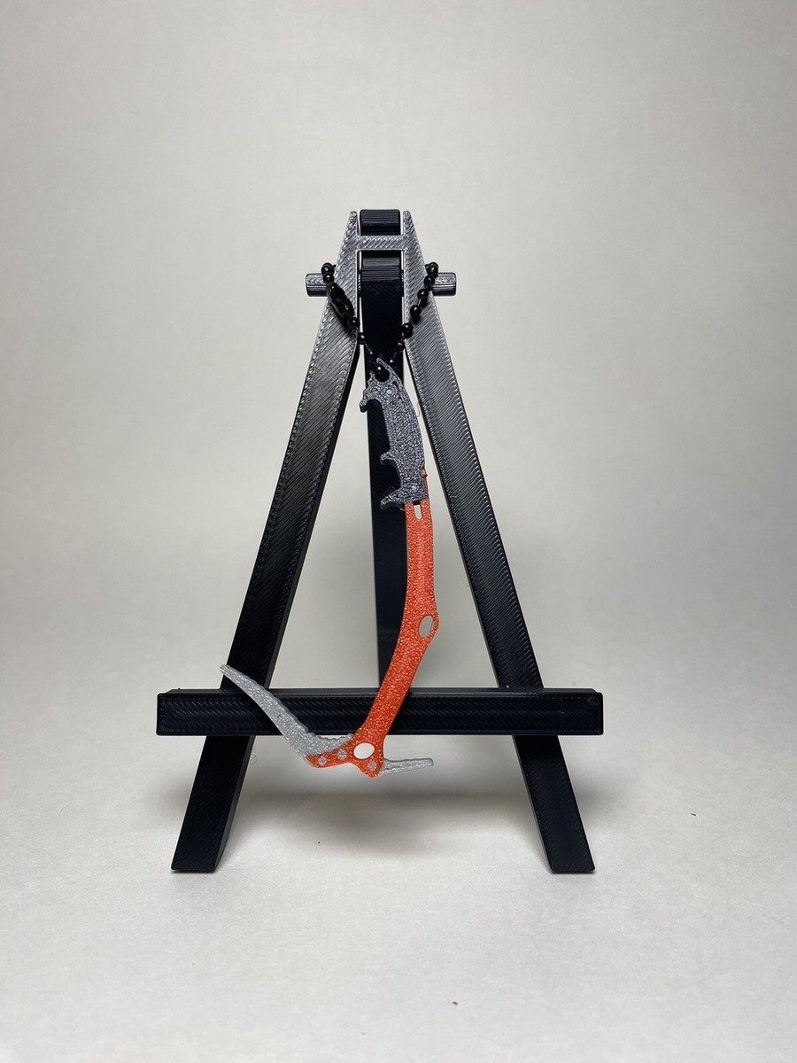 Escape From Tarkov Keychain Set: Showing Tagilla, Killa, And A Red