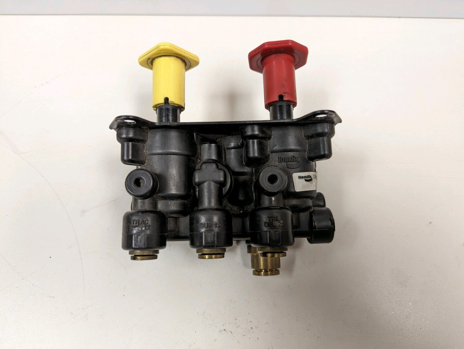 PETERBILT 367 MV3 VALVE FROM DASH, G90-6036, 802122, 802122BXW