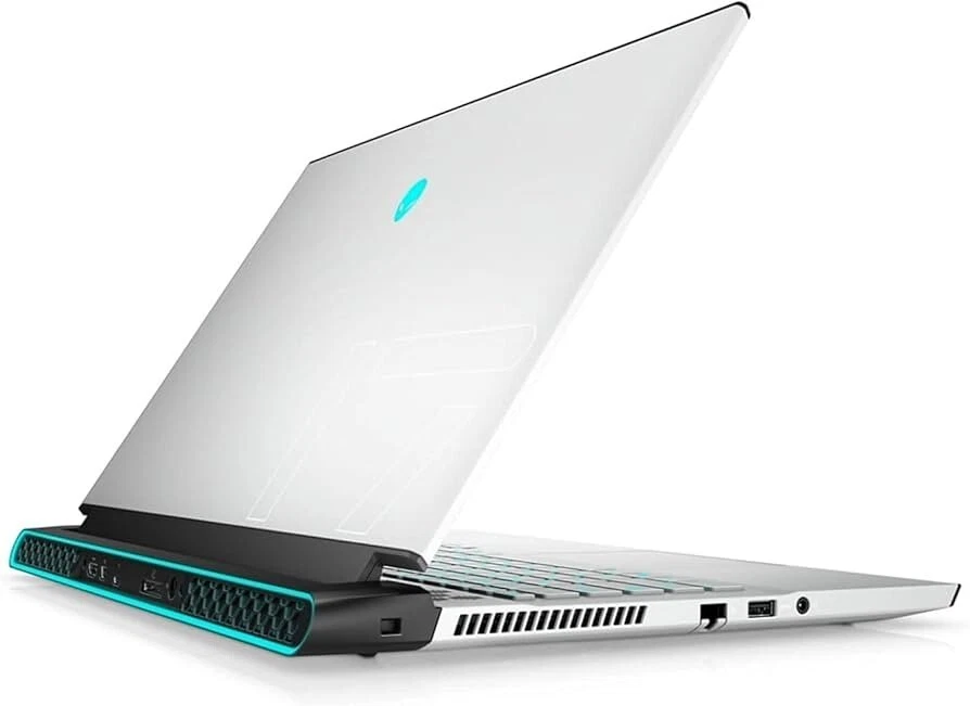 Alienware M17 R4: 17.3" 360hz / i7-10870H / RTX3070 / 32GB DDR4 / DE - Image 2 of 4