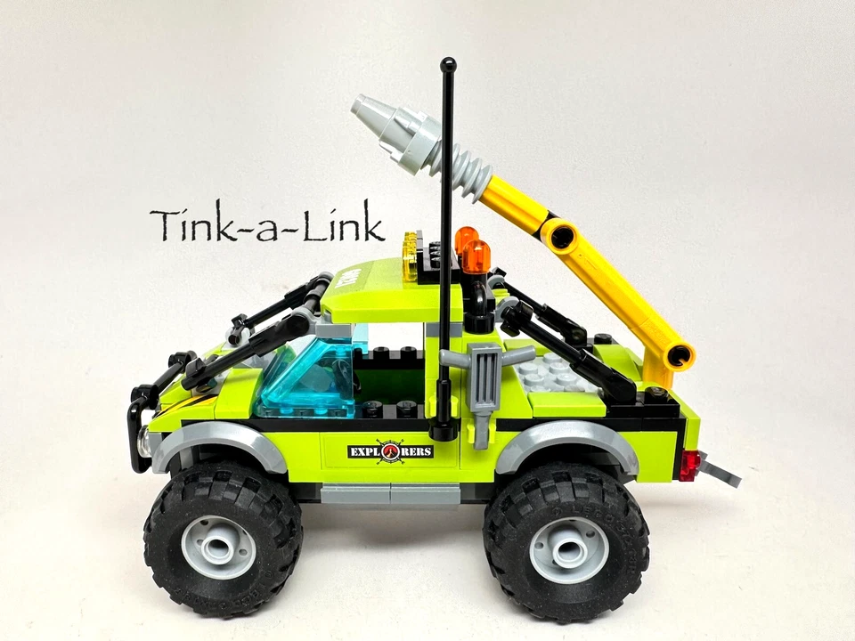 LEGO 60121 Volcano Exploration Truck City Set w/ Manual Complete 2 Explorers - Image 4 of 4