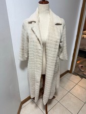 Vintage Montgomery Wards robe. No other tag. Soft, cuddly and warm. Sz med