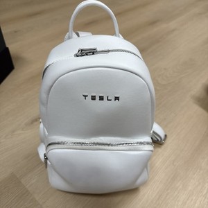 Tesla Mega [mini] pack white　リュック・バックパック Tesla Mega [mini] pack white リュック・バックパック