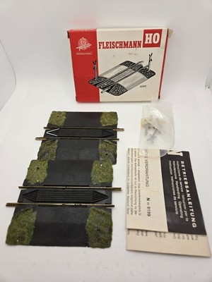 Fleischmann HO 6099 Track Level Crossing Set w/ Box Vintage