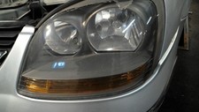 Feu avant (phare) Nissan TINO