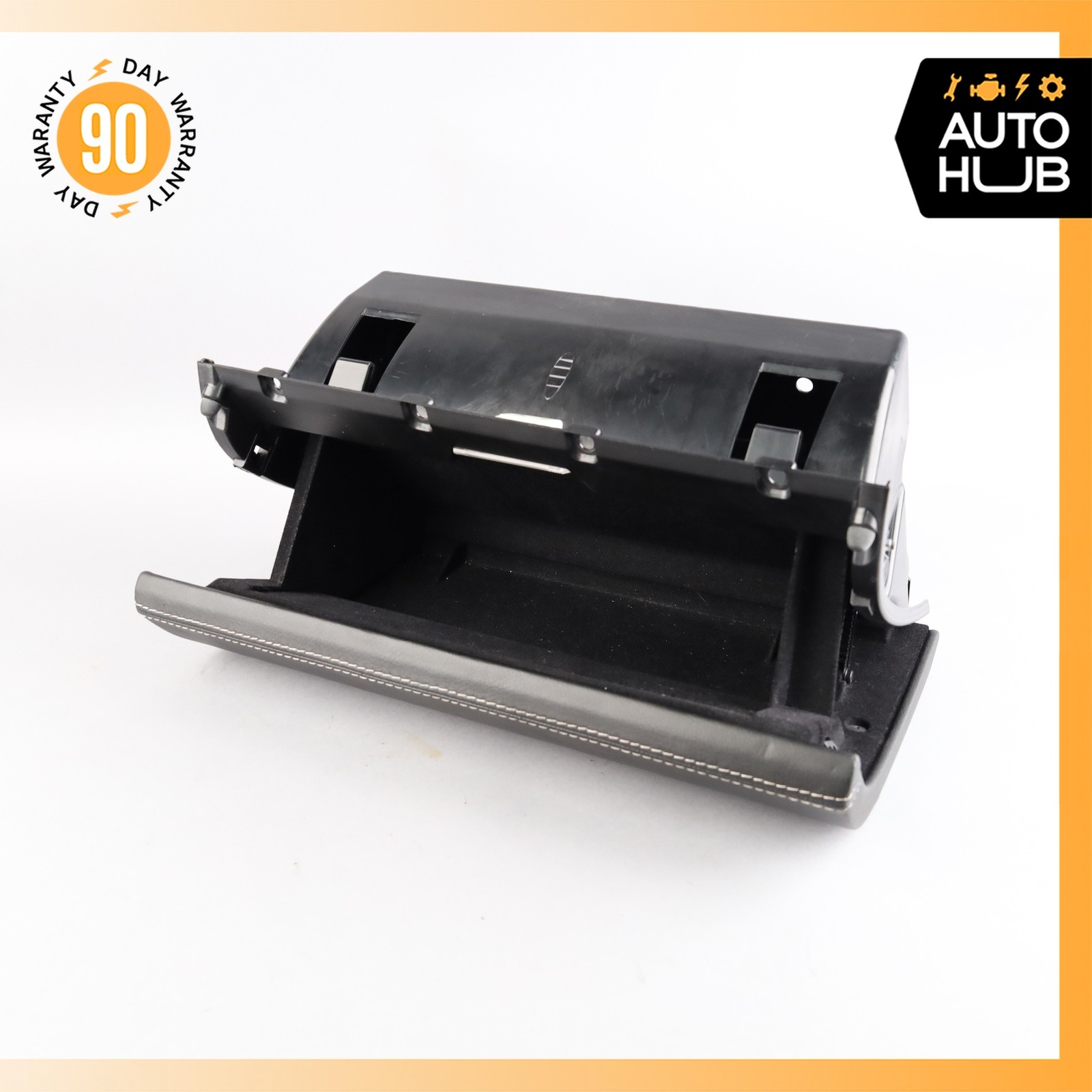 Maserati Quattroporte 2003-2013 Glove box