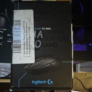 Logitech G303 Shroud Edition w/ Superglide