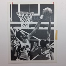 Vintage Press Photo, NBA San Antonio Spurs, Artis Gilmore Blocking Shot, 1980's