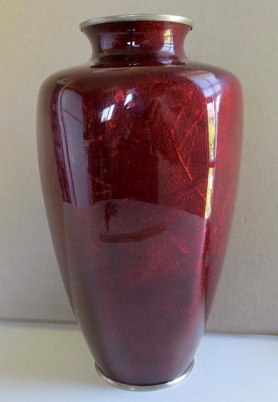 Gorgeous Japanese Ginbari Cloisonné Pigeon Blood Enamel Vase - Birds & Plants