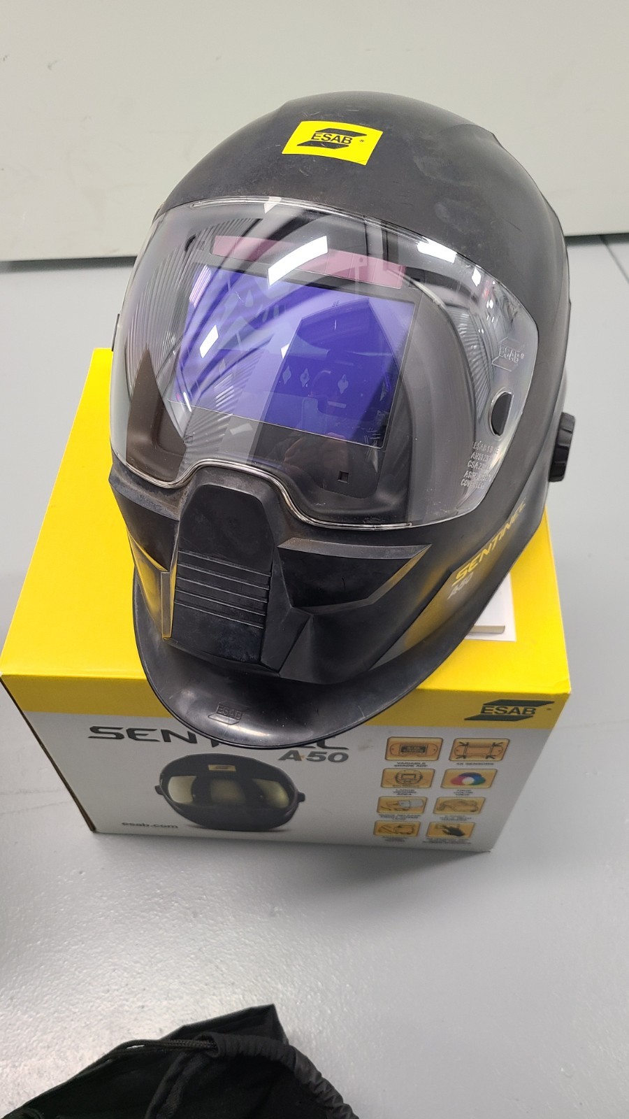 ESAB Sentinel A50 Auto-Darkening Welding Helmet
