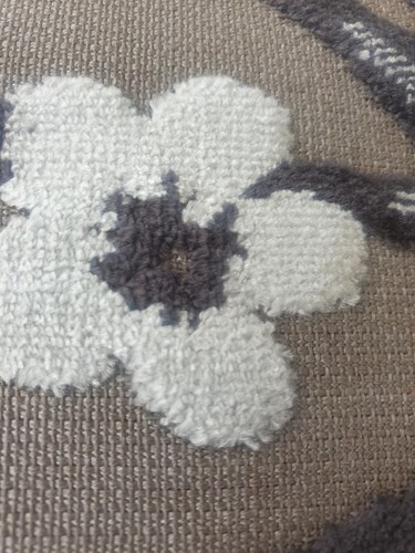 chenill Upholstery fabric textured material 140cm silver dark grey blossom desig - Picture 4 of 12