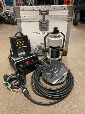 K 5600 Joker Bug 200W HMI PAR Light Kit, Case, Slimverter. Ballast doesn't work