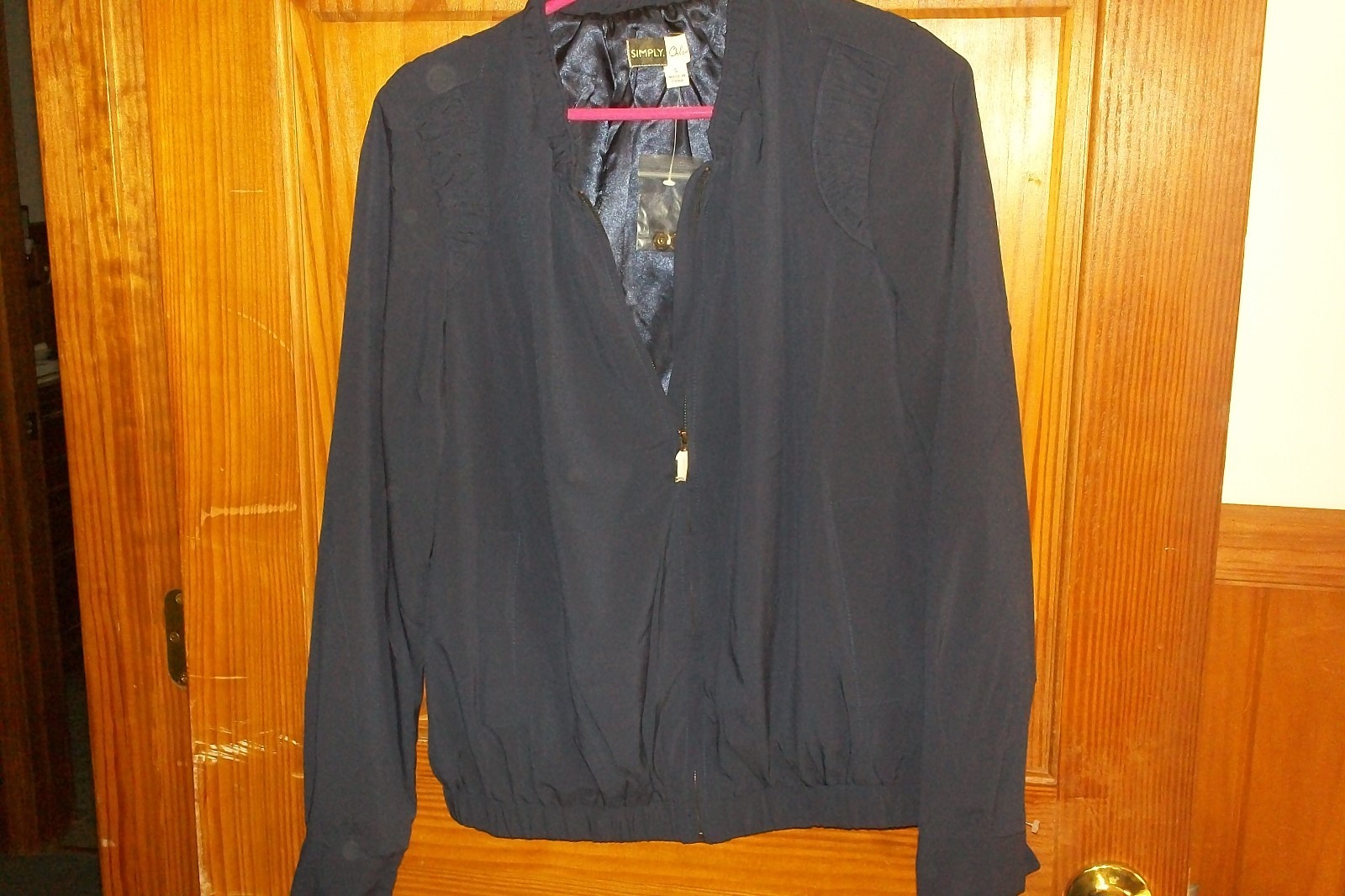 Picture 1 of 7