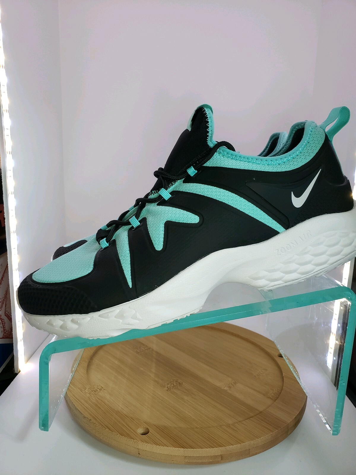 nike size 16 mens running shoes