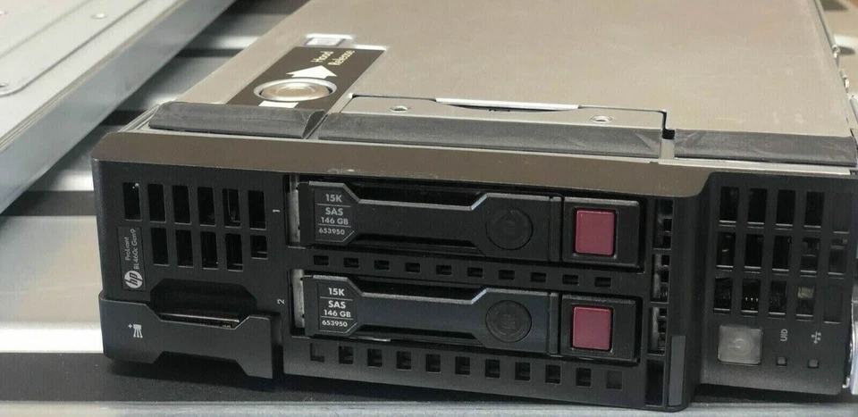 HP C7000 16x HP BL460c Gen9 384-Cores 1TB RAM 10GbE Blade Server Solution - Image 2 of 3