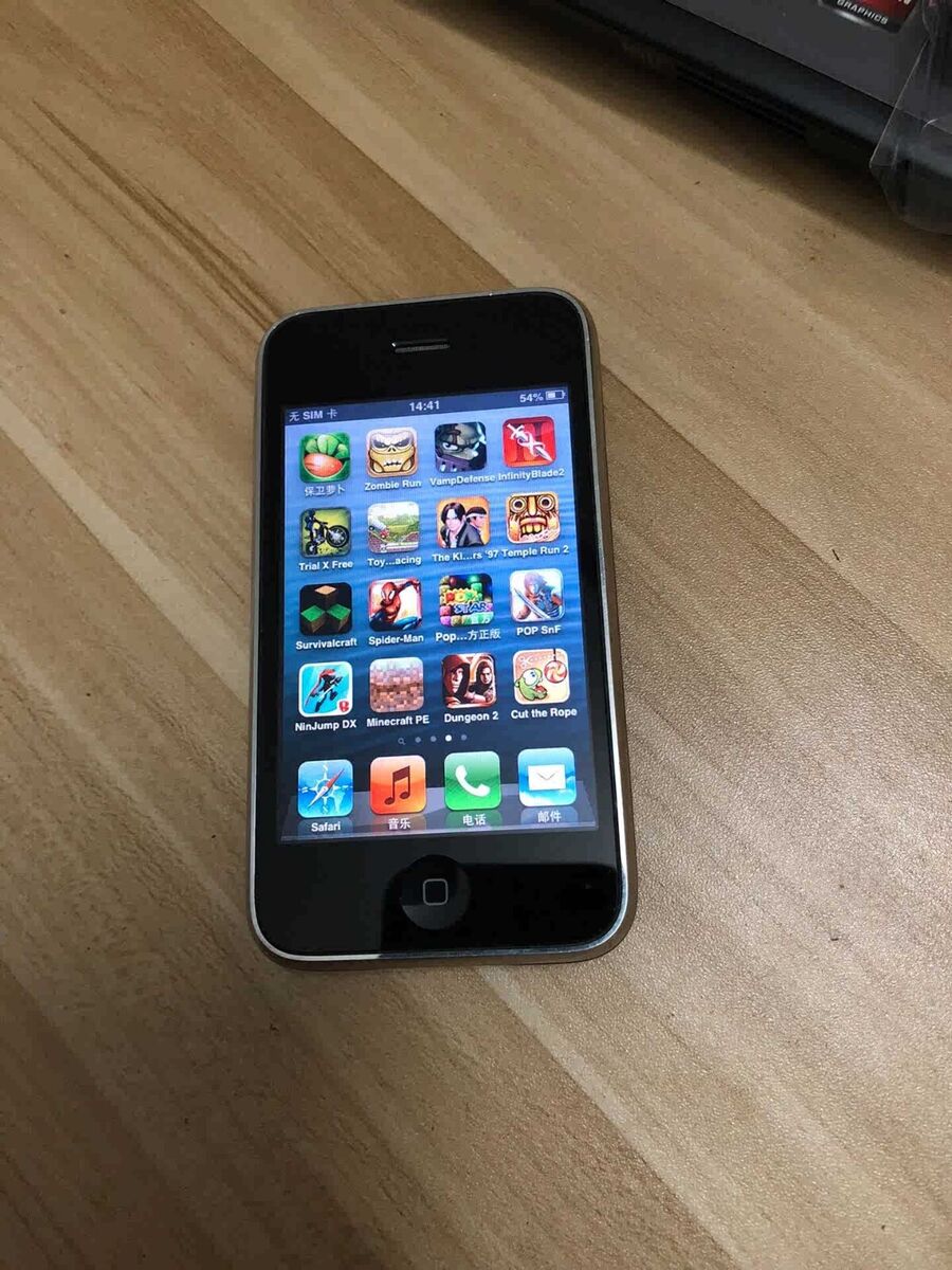 Very rare iOS 3.1.3 Apple iPhone 3GS - 16GB - Black(Unlocked) A1303 (GSM)