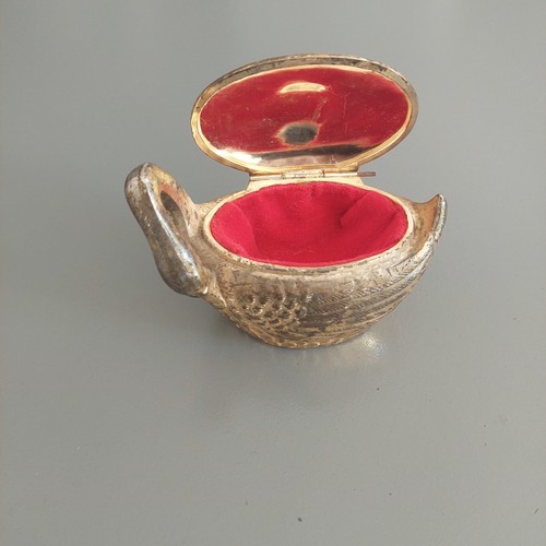 Vintage & Rare WWII Veterans Regiment Trinket Box Military Swan Gold Plated - Foto 8 di 17