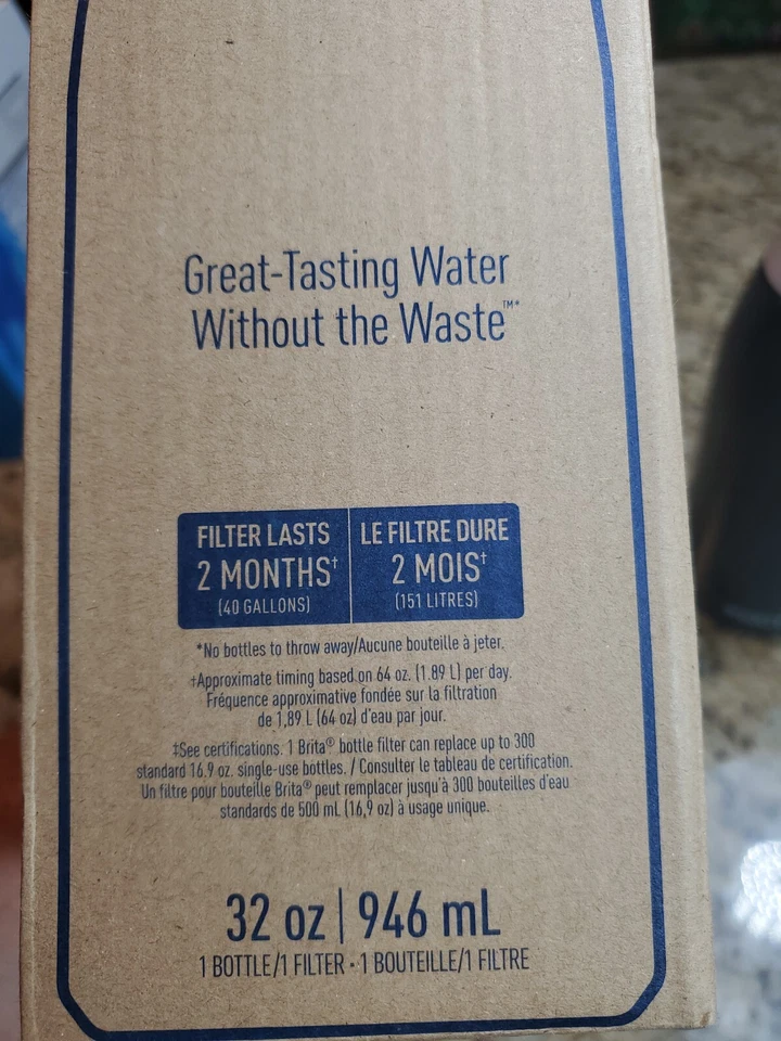 Botella de agua filtrante premium filtro de vacío aislado Brita de acero inoxidable Foto 2 de 4
