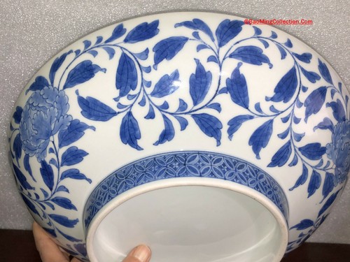 32cmD Japanese 17thC Edo Genroku Nabeshima Blue White Porcelain Shaku-Zara Dish - Picture 9 of 12