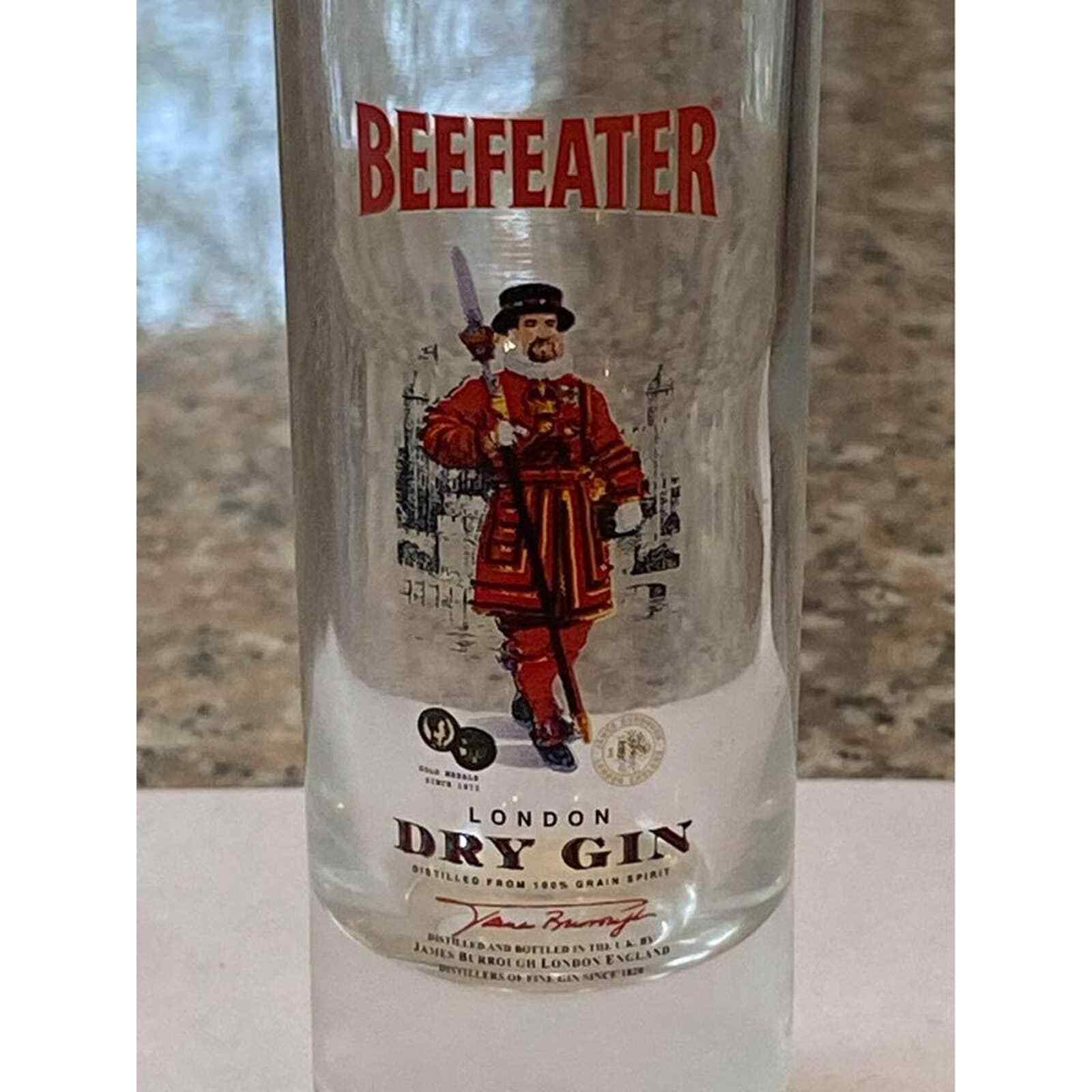 Beefeater Promo Shot Glass 4” Yeoman Guard Collector Barware Display Cup