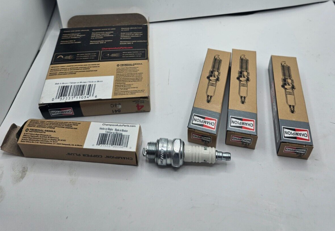 QTY 4 Champion Copper Plug Spark Plug 841 J8C for 1971 Jeep Jeepster