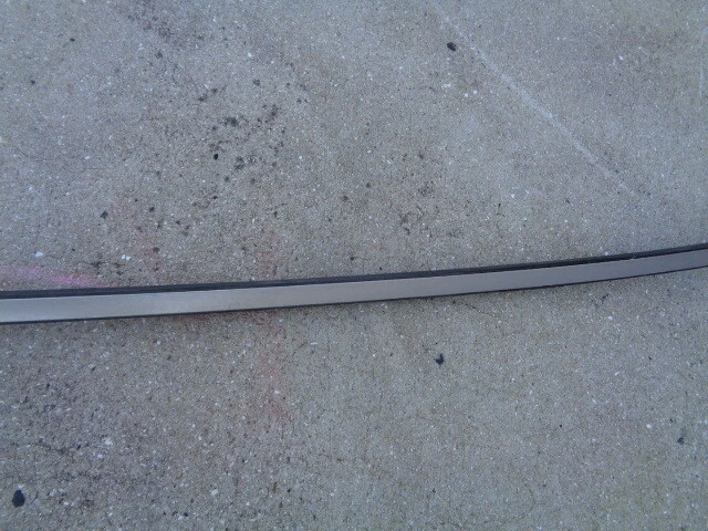 1999 AUDI A6 AVANT ВЕРХНЯЯ КРЫША КАПЕЛЬНЫЙ КАНАЛ МОЛДИНГ ЛЕВАЯ СТОРОНА ВОДИТЕЛЯ - ЗОЛОТО OEM - Изображение 3 из 4