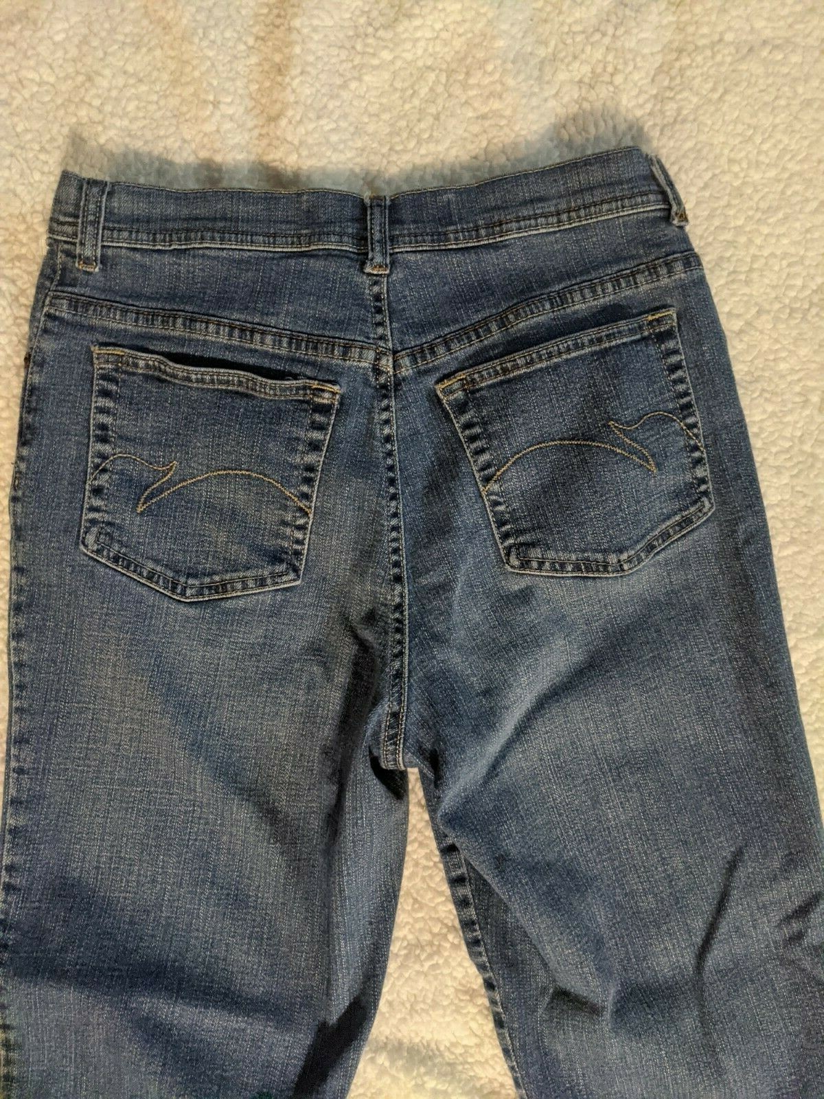 size 10 jeans in inches