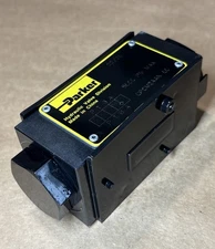 Parker CPOM2AAN 60 Pilot Operated Hydraulic Check Valve 5000 PSI Max thumbnail 5