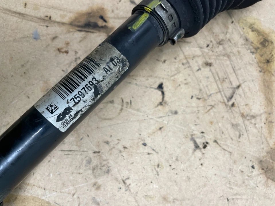 Eje de transmisión delantero izquierdo BMW F30 328i 2010-2023 eje medio CV genuino OEM Foto 4 de 4