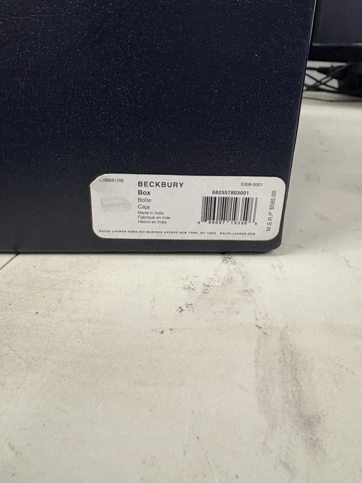 Polo Ralph Lauren Beckbury Caja Plateada Interior Teca Precio de venta sugerido por el fabricante 600 USD Foto 2 de 4