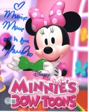 Kaitlyn Robrock signed 8x10 Photo Disney Minnie Mouse Minnie's Bow Toons