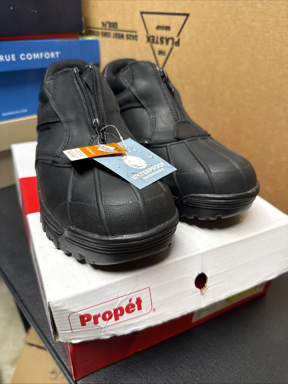 Propet Blizzard Ankle Zip Snow Black Boots Mens Sz 9.5 X (3E) Waterproof NEW