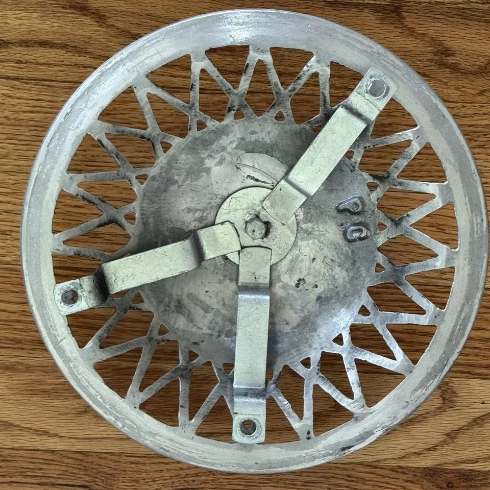Pair Of Vespa 10” Ulma Repro Wheel Discs Mod - Image 4 of 4