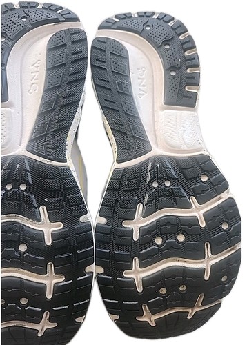 Brooks Womens Trace 2 1203751B110 White Running Shoes Sneakers Size 9.5  B - Picture 12 of 12