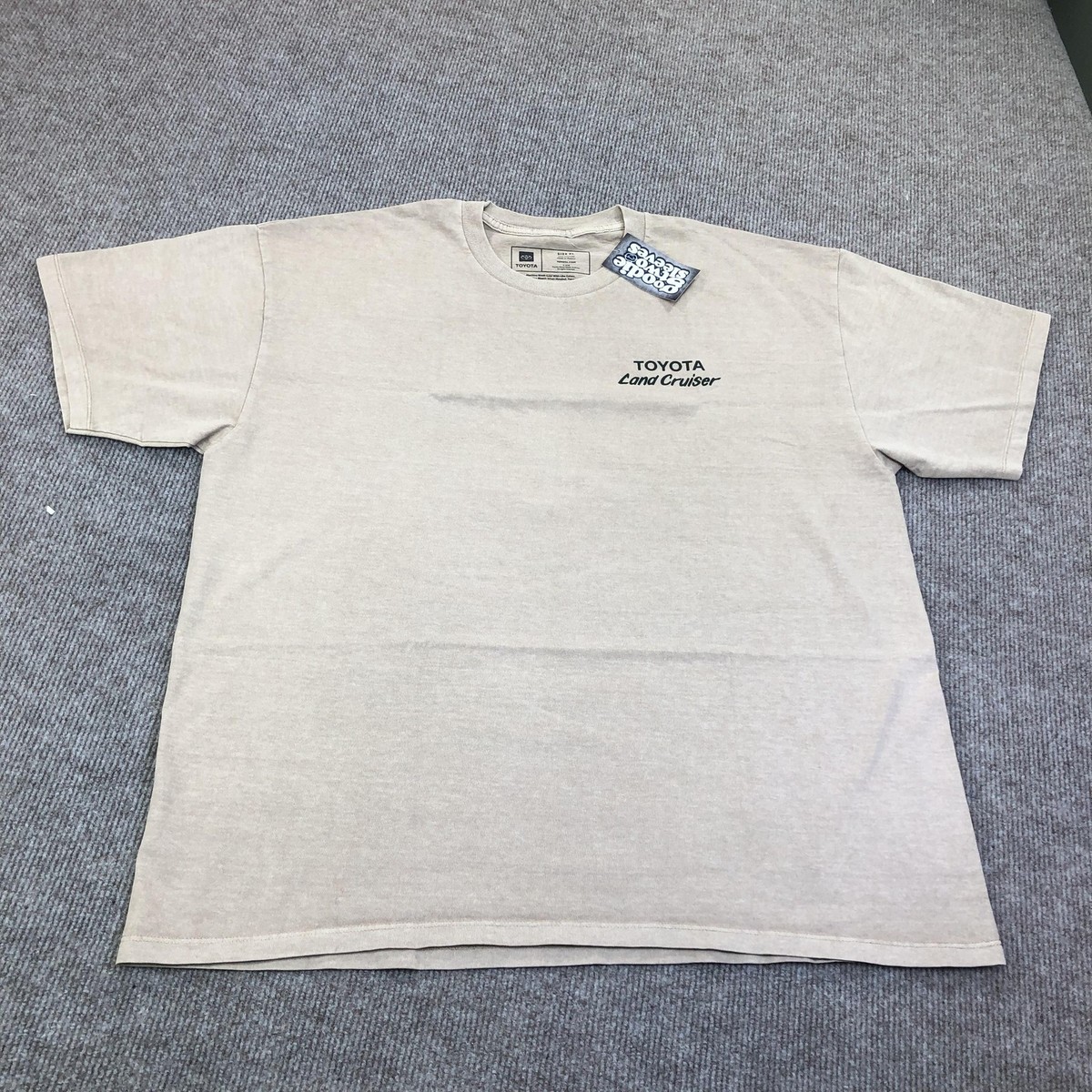 Toyota Land Cruiser Shirt Mens XL Beige Great Outdoors Graphic Tee