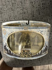 Lord Of The Rings: Attack On Rohan Soldiers And Scenes