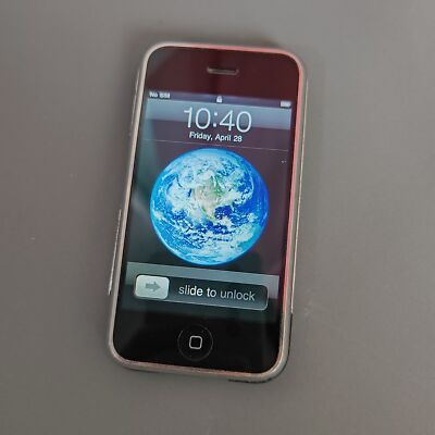 Apple iPhone 1st gen (iPhone 2G) 8GB 2MP 3.5