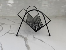 Vintage Atomic MCM Black Metal Wire 45 Rpm Record Book Rack Stand Holder