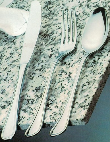 GNALI SERVIZIO 75 PEZZI POSATE LINEA BRITANNIA BAULETTO CARTONE INOX18/10 ITALY - Imagen 3 de 6